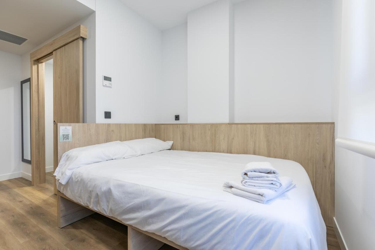 Micampus Xaudaro Student Residence Madrid Exterior photo