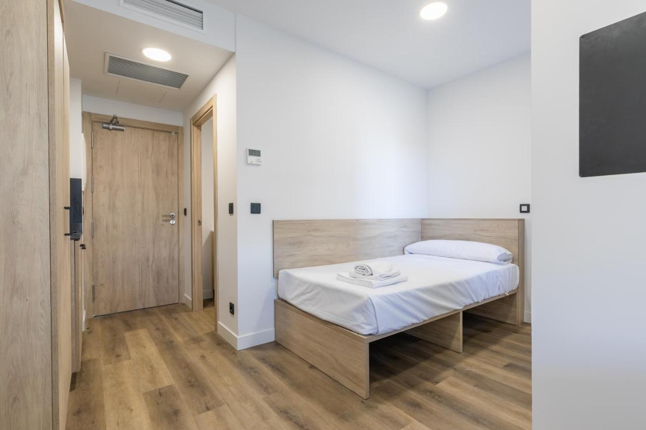 Micampus Xaudaro Student Residence Madrid Exterior photo